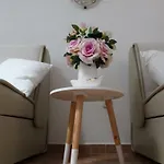 Pirovic Appartement *