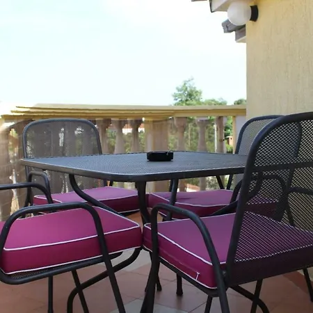 Apartment Pirovic *