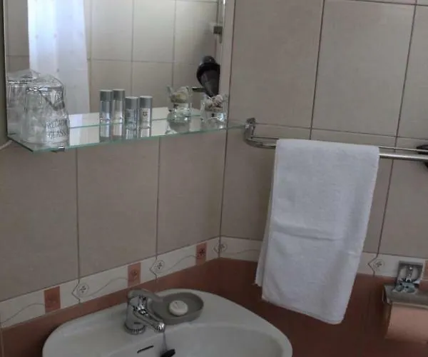 Pirovic Apartment *