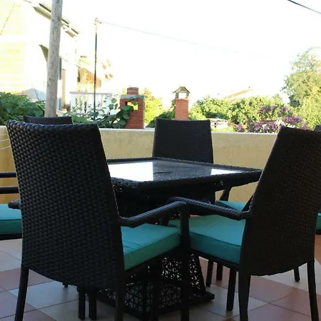 Pirovic Apartament Turanj