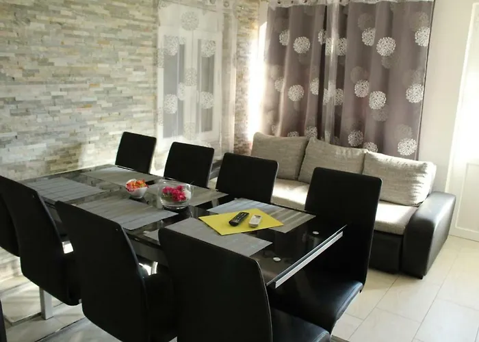 Pirovic Apartamento Turanj